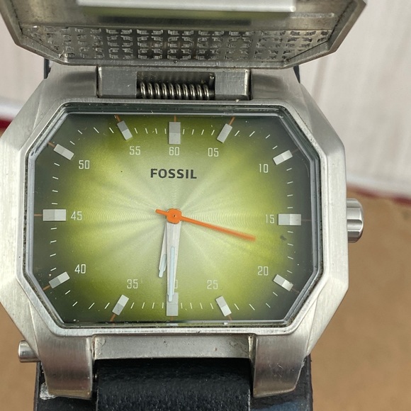 Rare Vintage Fossil Rock Climber, Hockey, Lacrosse and more Sports Watch - Picture 5 of 13